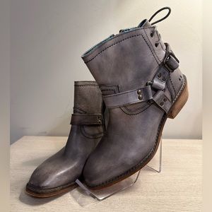 ⭐️ ROAN by Bed Stu women’s Harness Boots booties sz 6 cowgirl boho